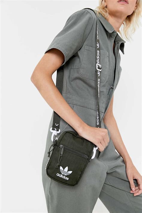 adidas festival herren cross body bag grün|adidas Must Have Festival Crossbody .